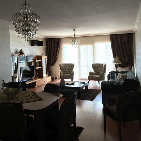 Mavisehir Apartment *