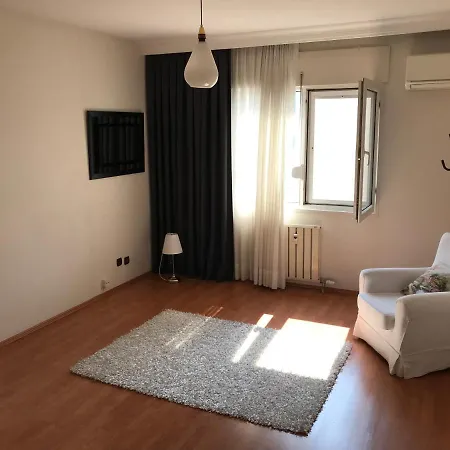 Mavisehir Apartment *